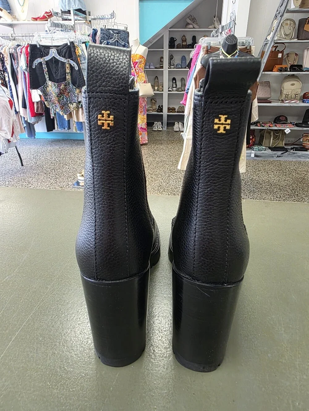 Tory Burch Carso 70mm Lug Sole Boots Black Leather Sz 9.5